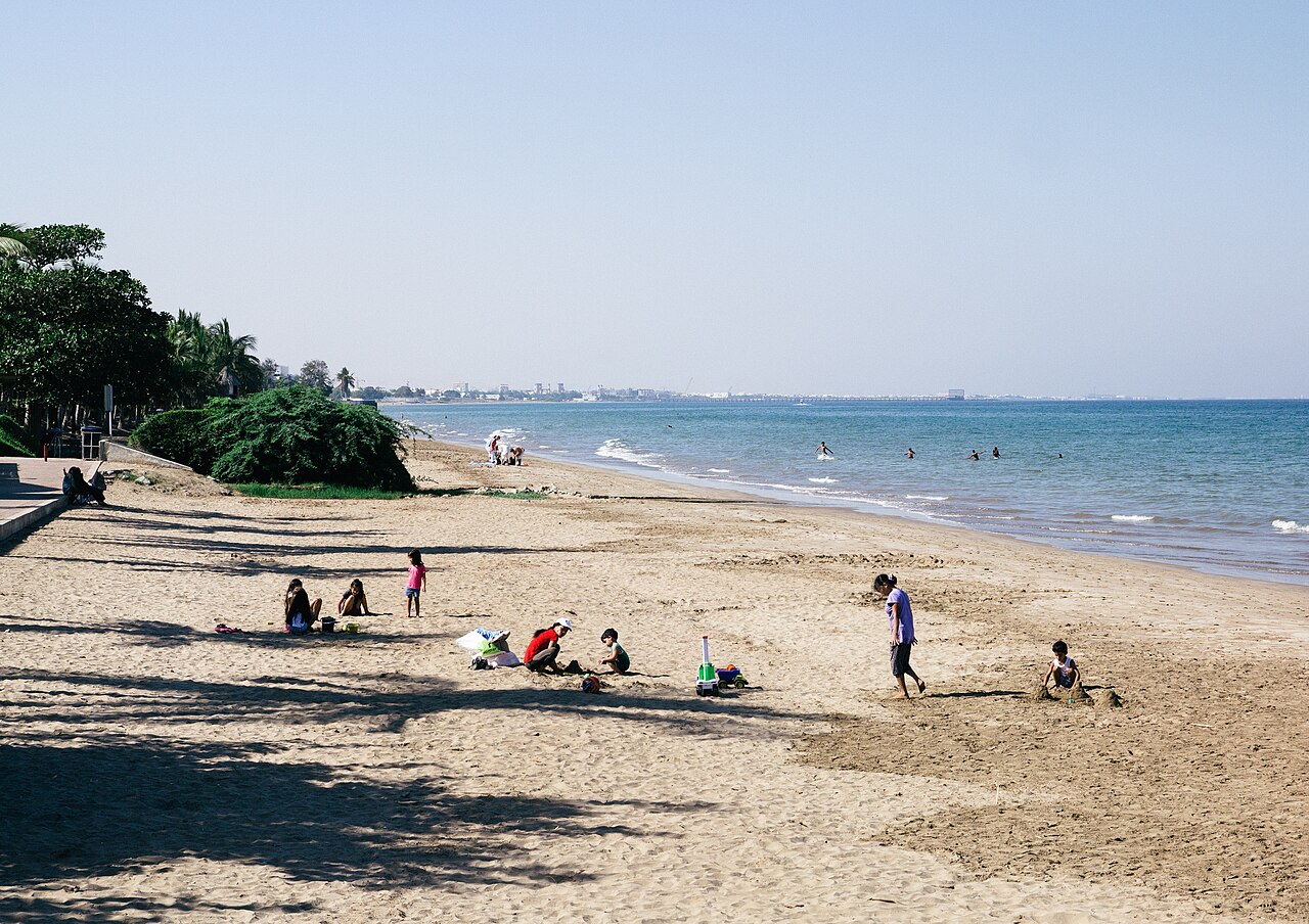 Qurum Beach, Oman